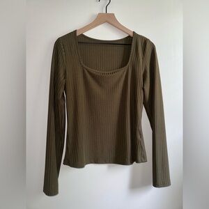 Olive Green Ribbed Long Sleeve Top Women’s Size Large Polyester Blend